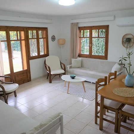 Small Theater Apartment Epidaurus Exteriér fotografie