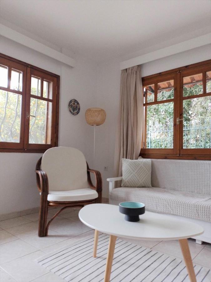 Small Theater Apartment Epidaurus Exteriér fotografie